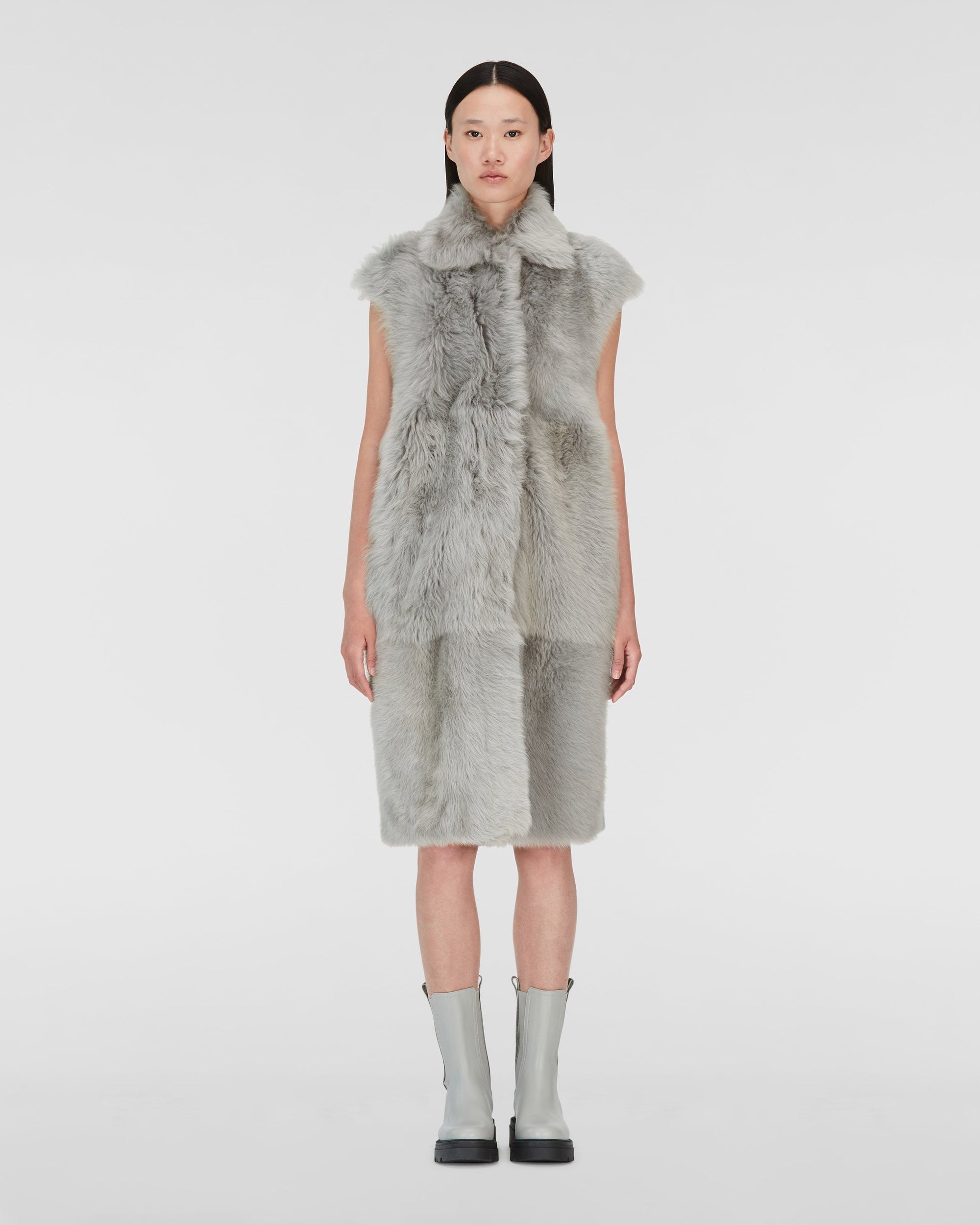 PLD223F589-0000-H811-8132_2