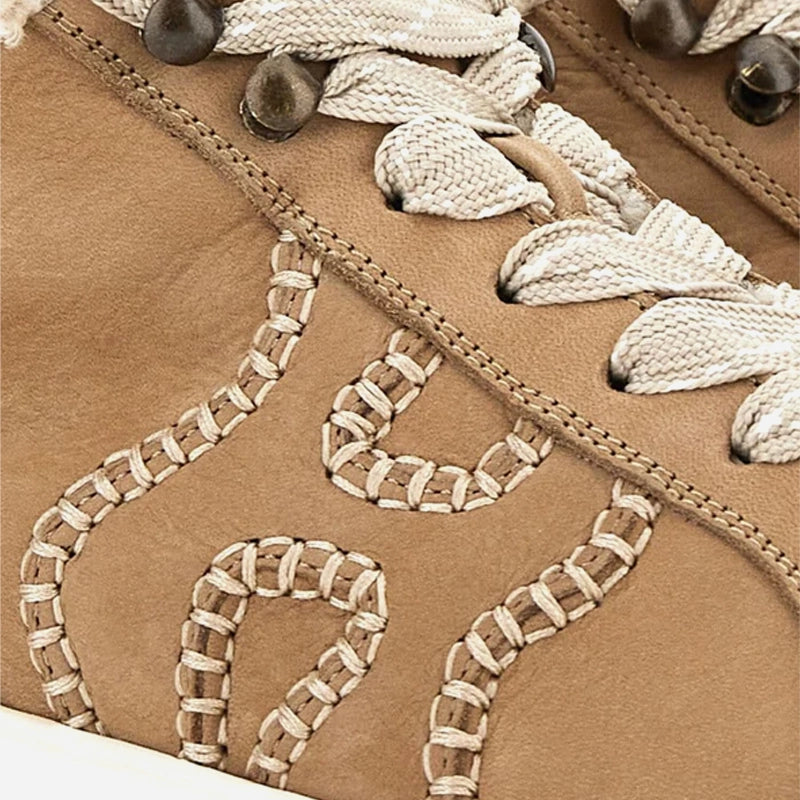 Hogan rebel con sales pelo