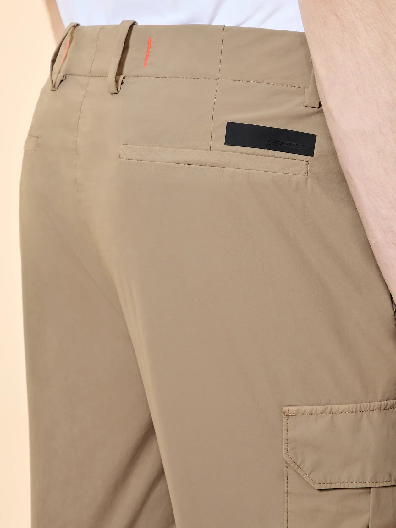 RRD Extralight Gdy Cargo Short Pant Tobacco