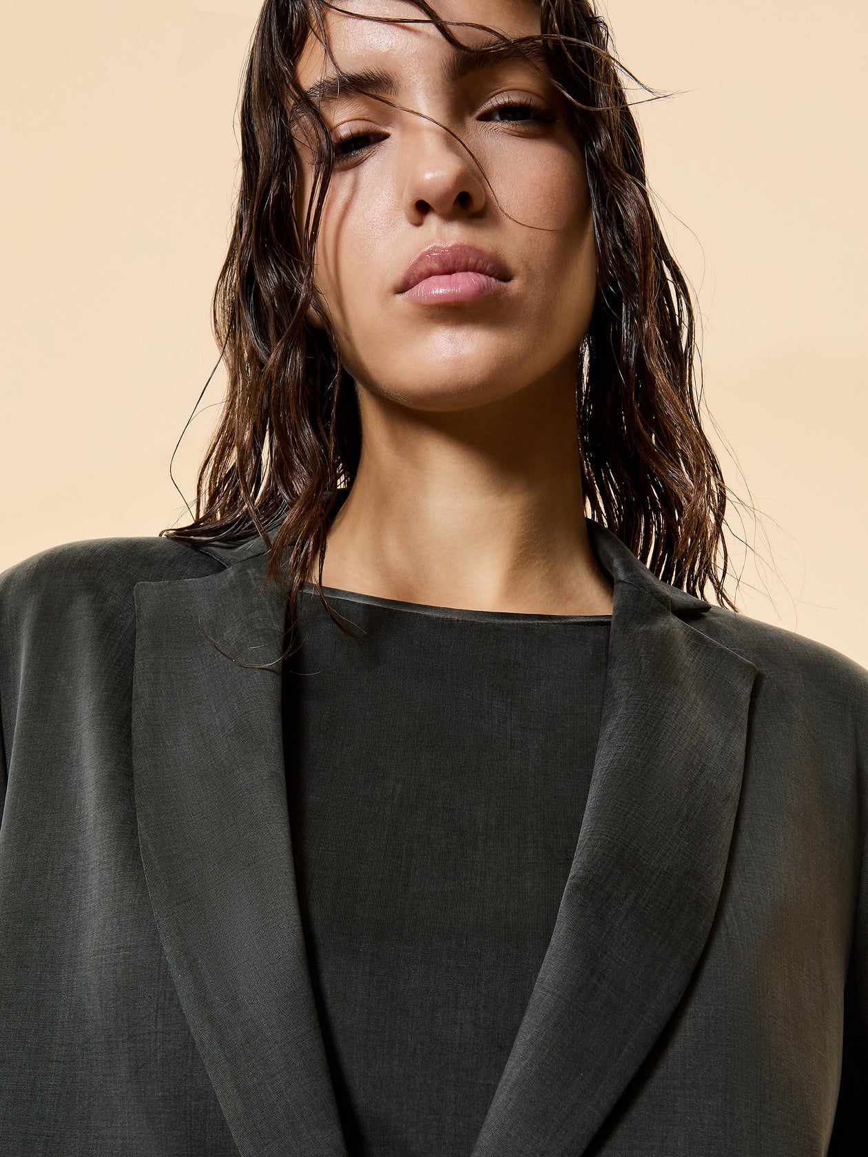 rrd_Cupro_Boyfriend_Wom_Blazer_26557_020_03