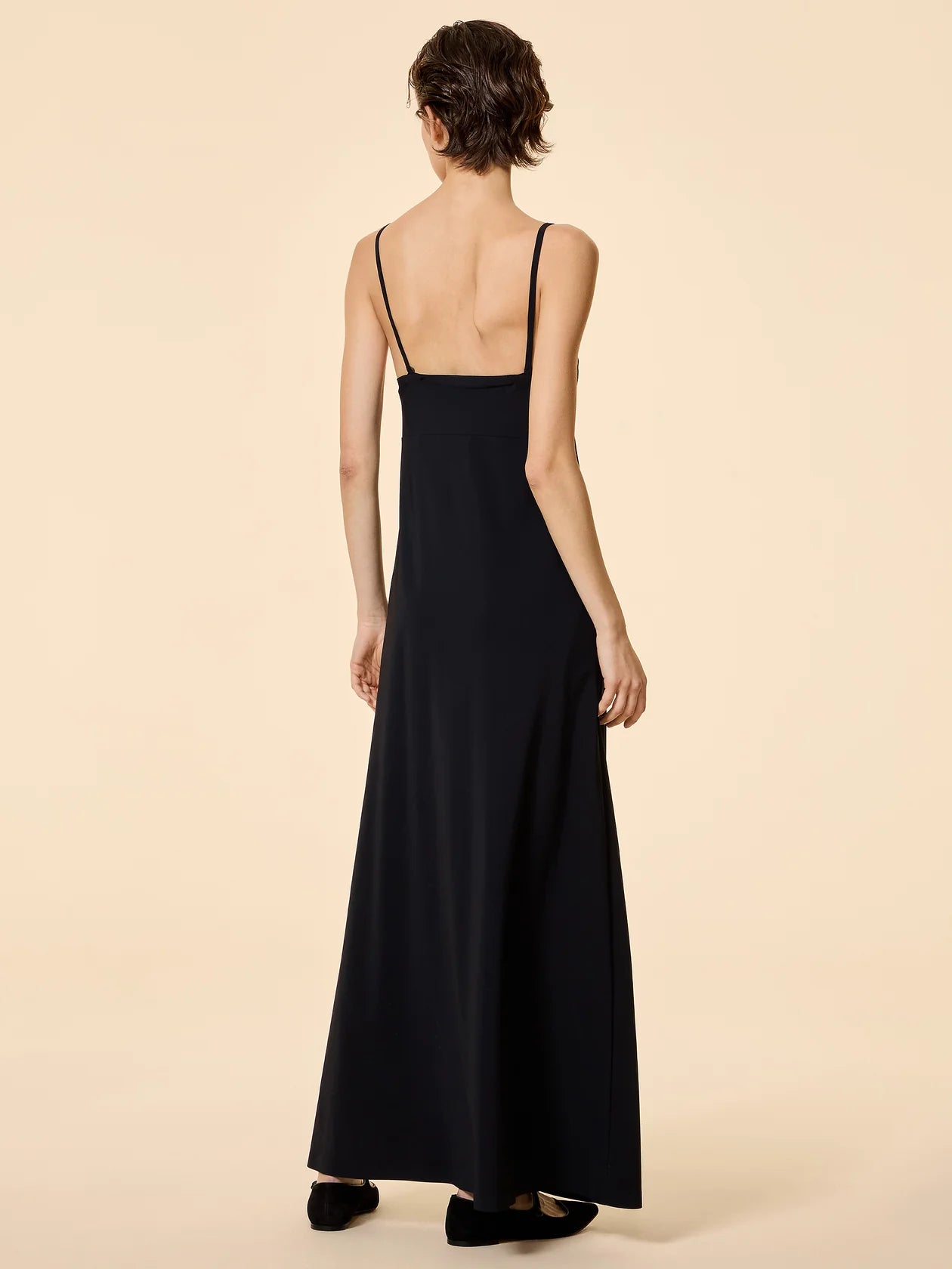 RRD_Surflex_Light_Long_Wom_Dress_Black_26815_010_04