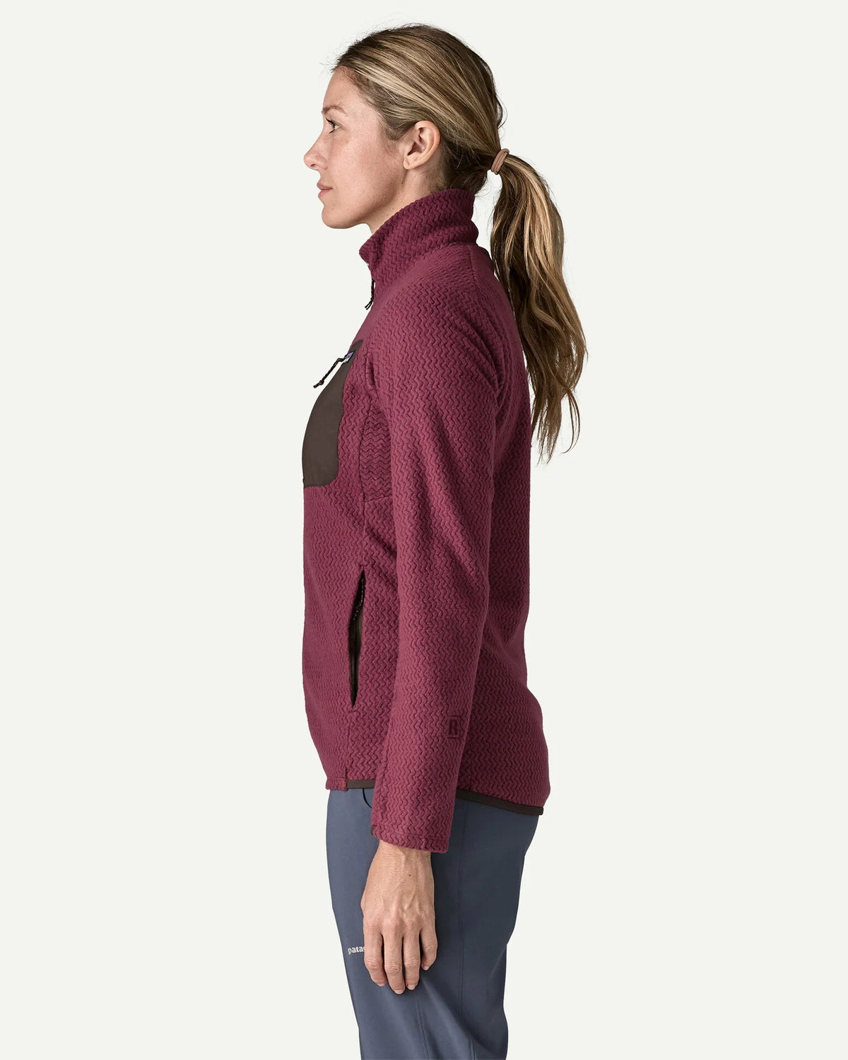 Patagonia Women's R1 Air Fleece Jacket Berry Fig