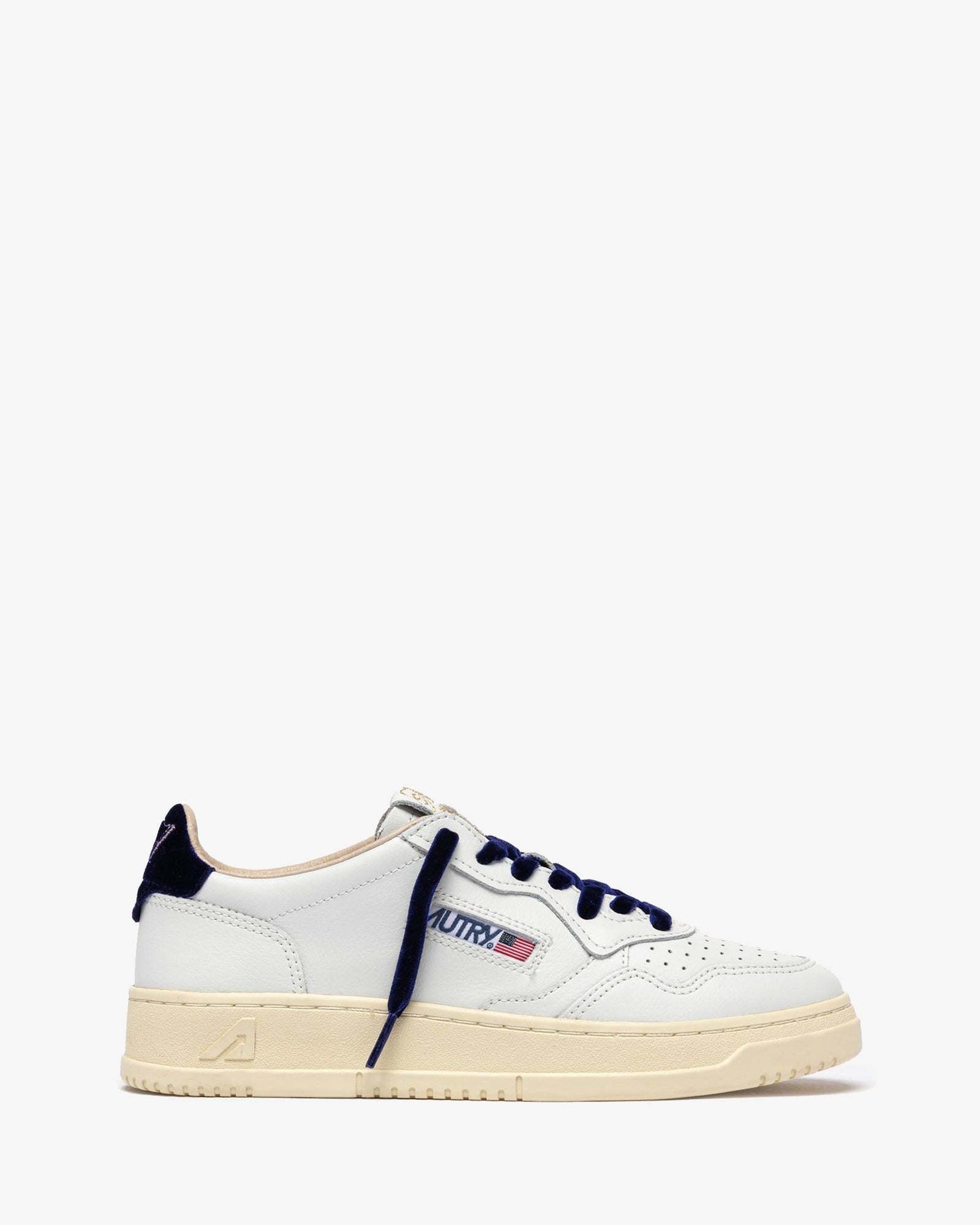 Autry-Sneakers-Medalist-Low-AULW-VZ02-pelle-bianca-velluto-space-1
