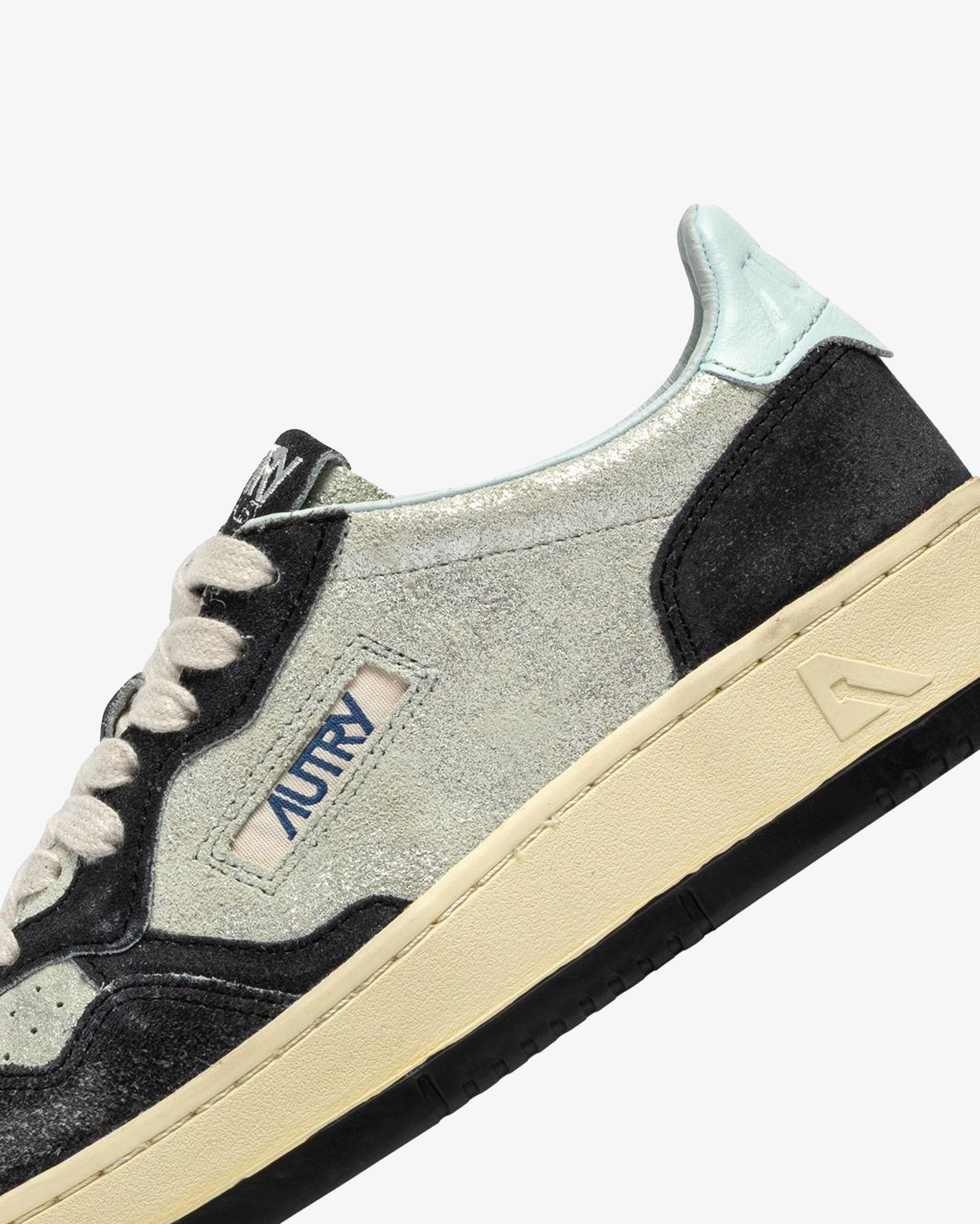 Autry Sneakers Medalist Low In Suede Argento E Black