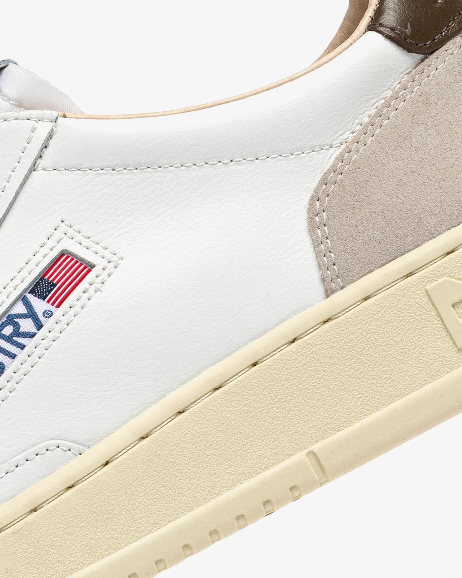 Autry-Sneakers-Medalist-Low-MAN-PELLE-BIANCA-E-MARRONE-SUEDE-BEIGE-AULMLS15_2