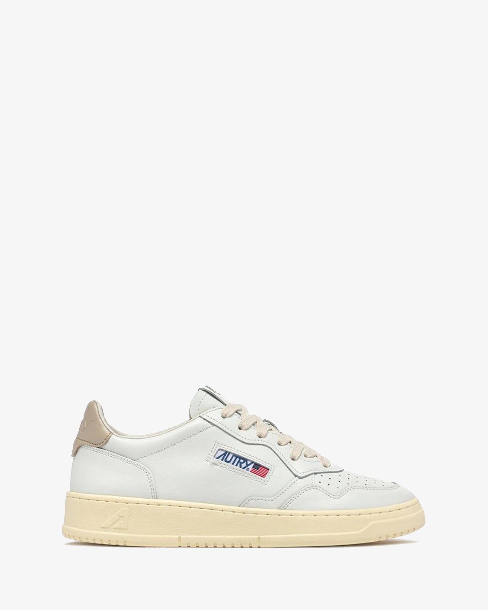 Autry-Sneakers-Medalist-Low-WHITE-FEATHER-leather-1
