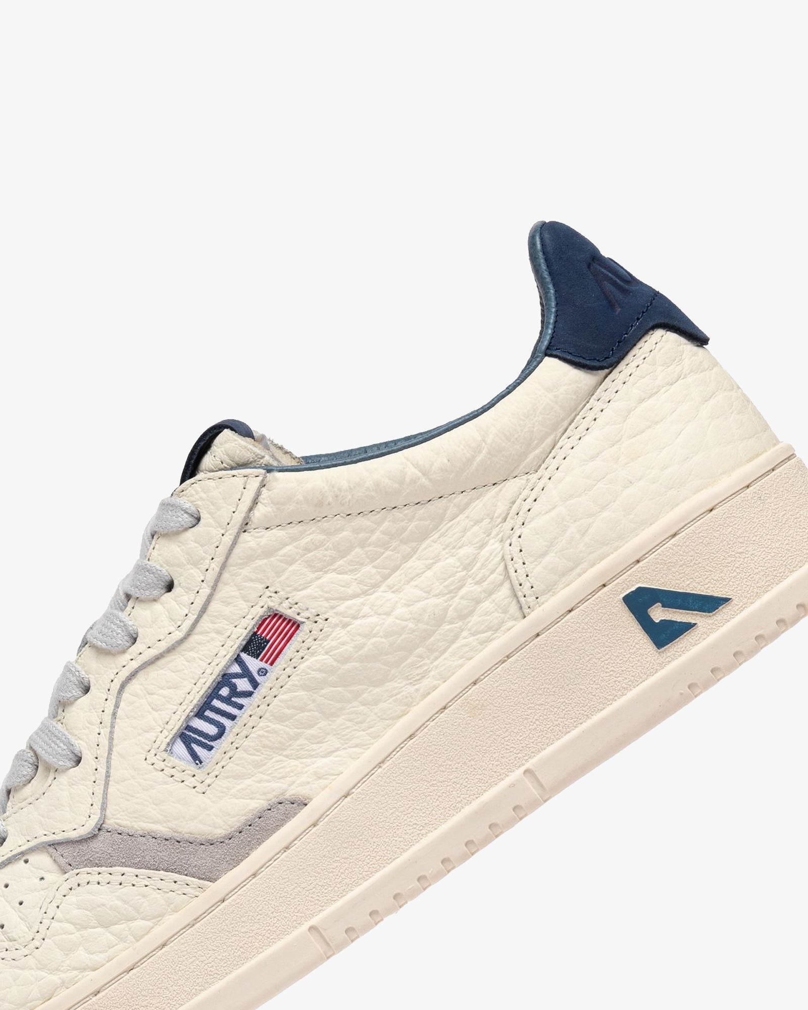 Autry Sneakers Medalist Low In Pelle Blue Depths E Vapor