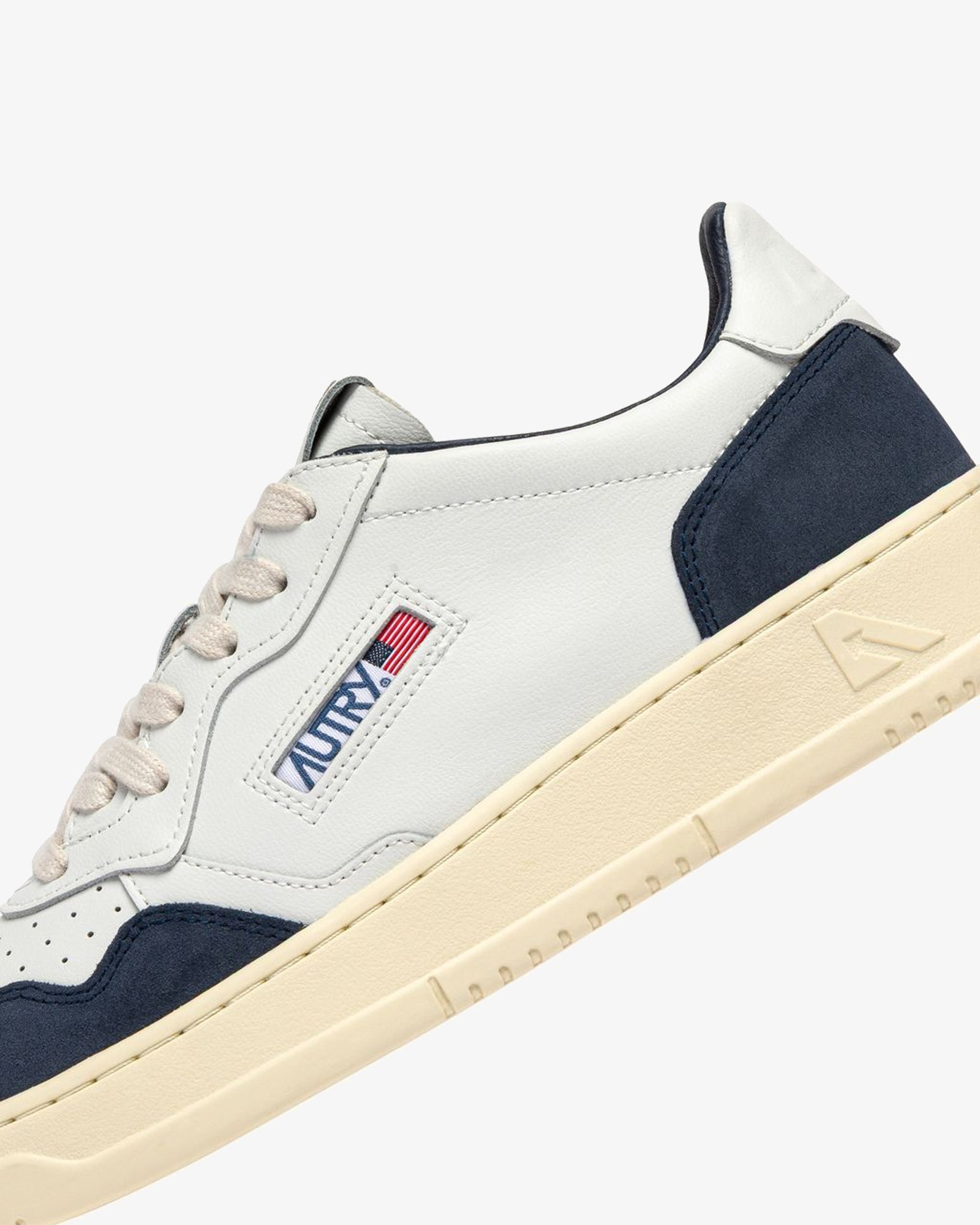 Autry Sneakers Medalist Low In Pelle Bianca E Suede Denim