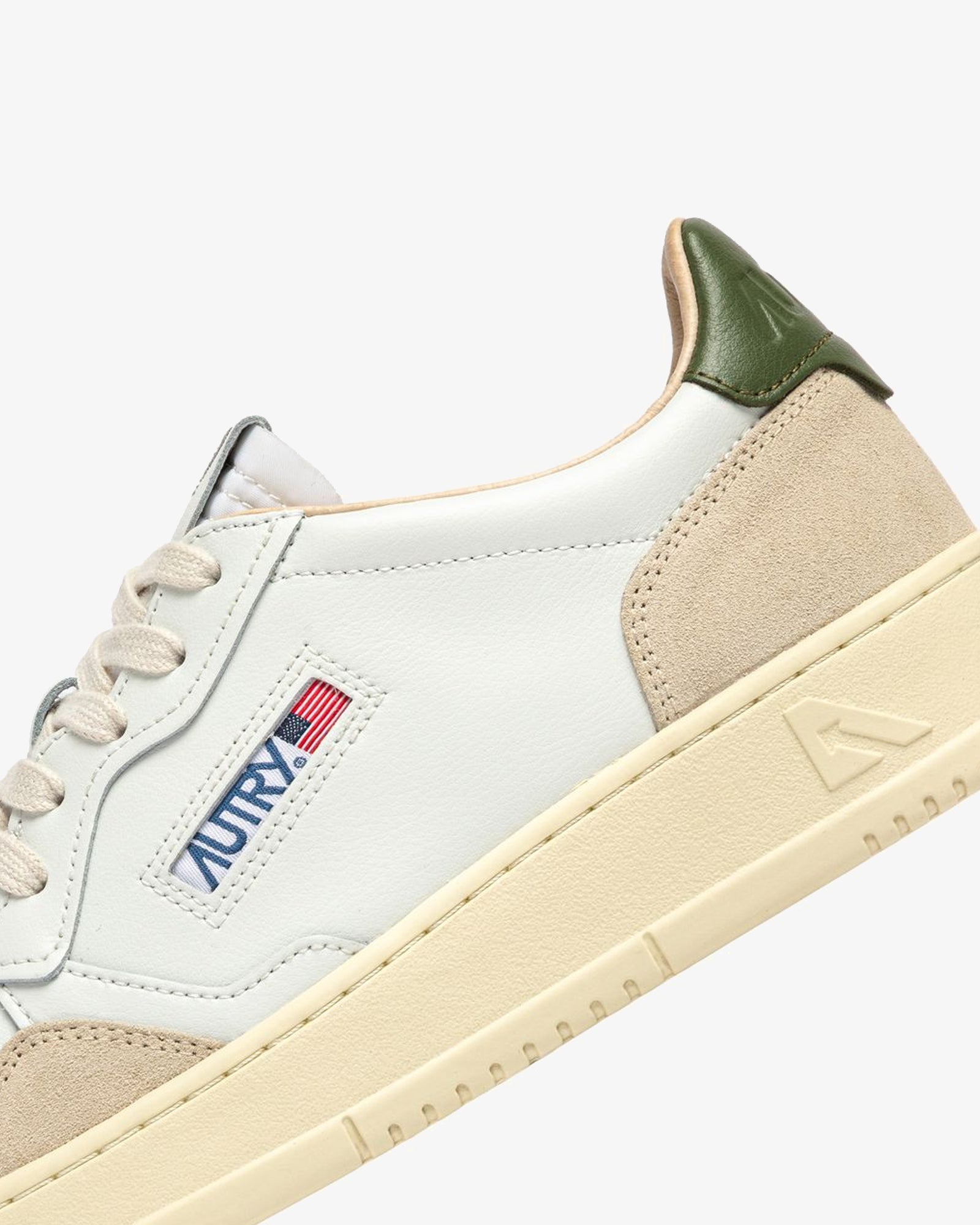 Autry Sneakers Medalist Low In Pelle Bianca E Bronze Green E Suede Beige
