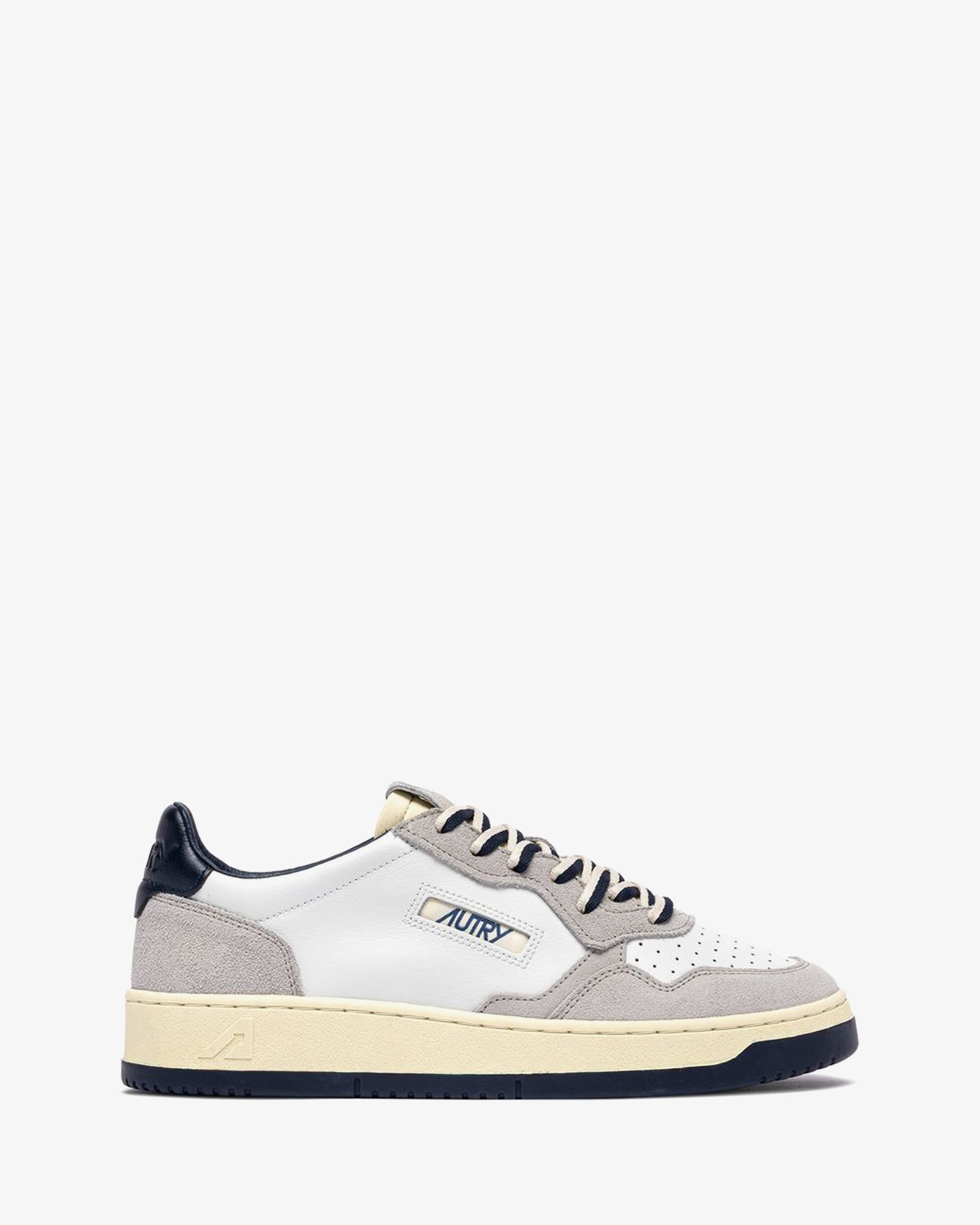 Autry-Sneakers-medalist-low-man-AULM-BW04-leather-suede-space-white-vapor-1