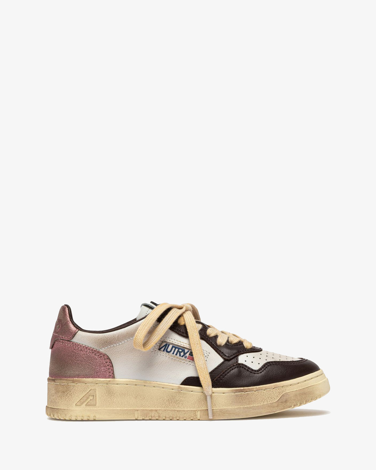 Autry-sneakers-medalist-low-super-vintage-in-pelle-bianca-peony-e-hot-fudge-SV62-1