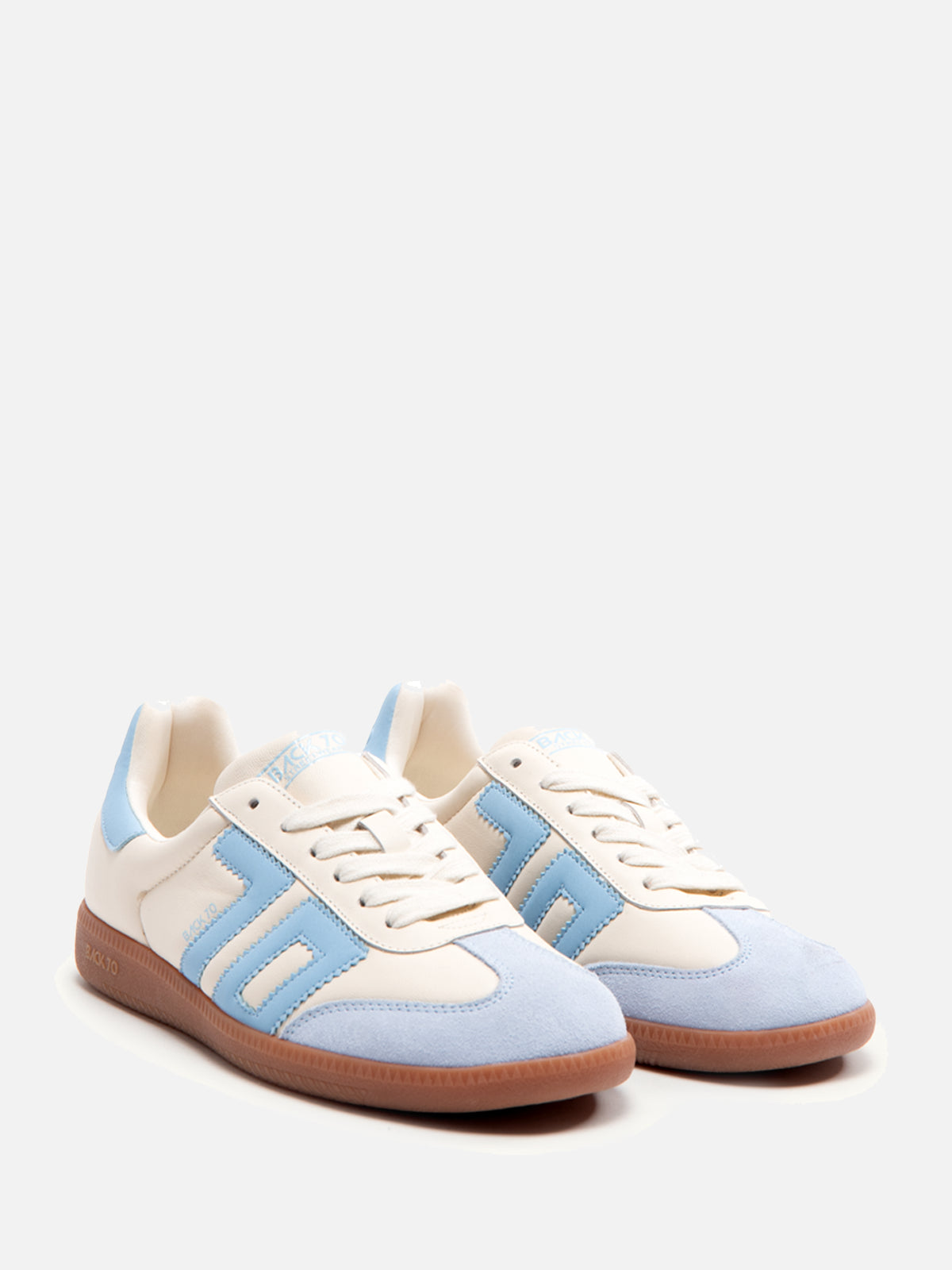 Back70-sneakers-cloud-sky-2