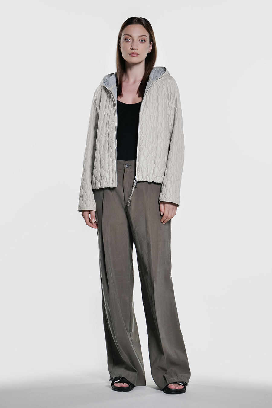 Duno_Fanny_Giacca_Trapuntata_Con_Cappuccio_Bianca_FANNYOERDA_5