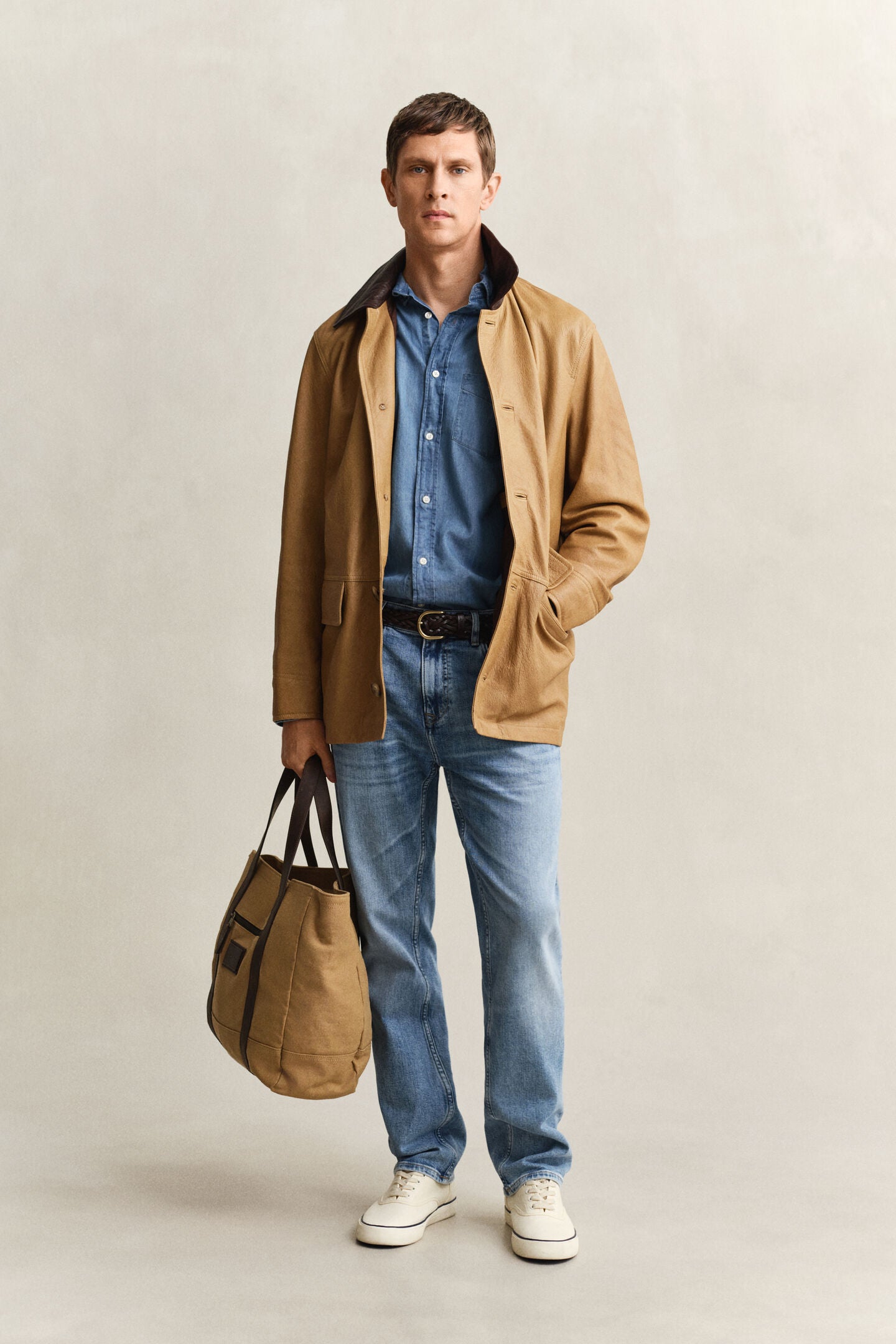 GANT-camicia-indaco-regular-semi-light-blue-3000400-980-flat-fv-3