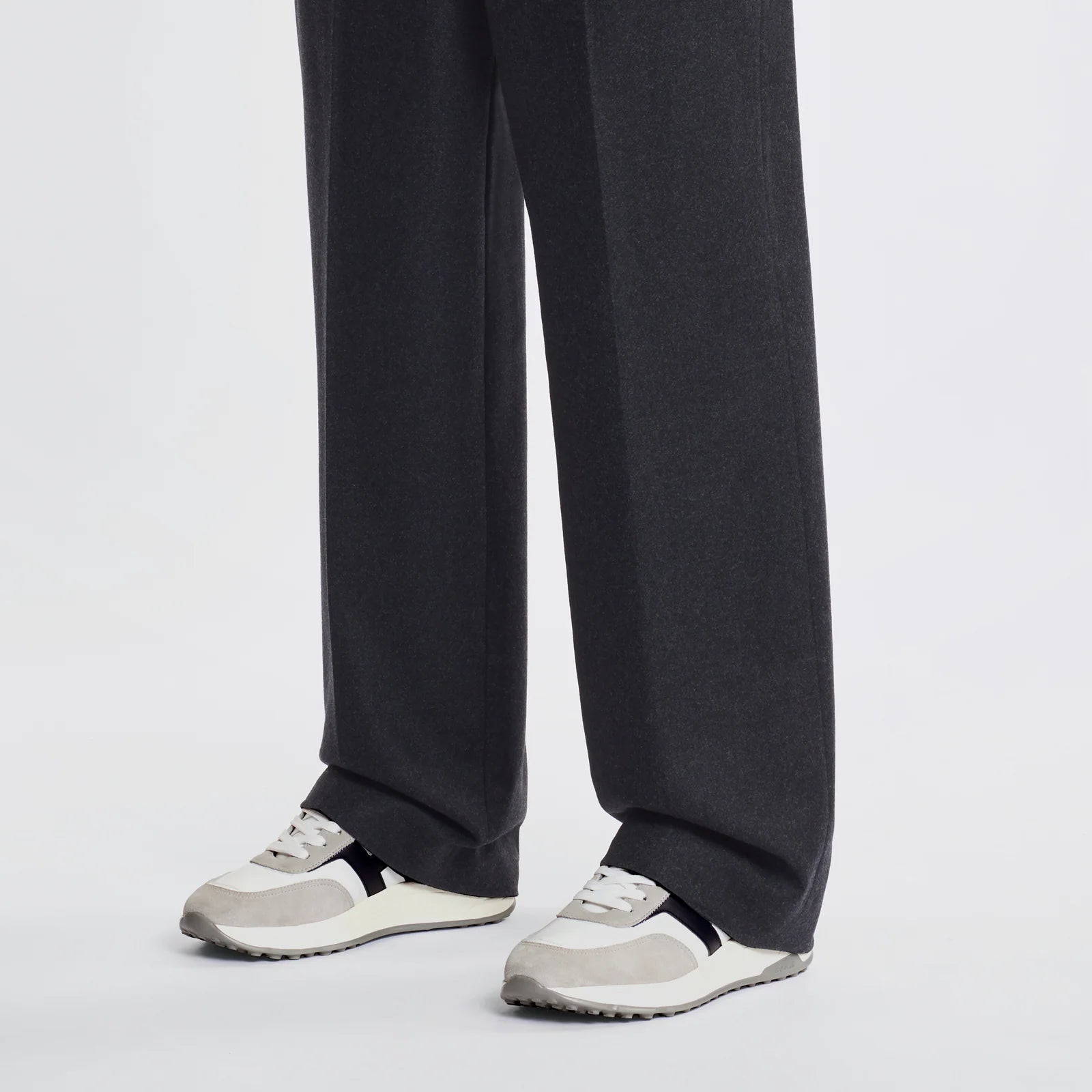 HXM5630FR30UHC826L-20