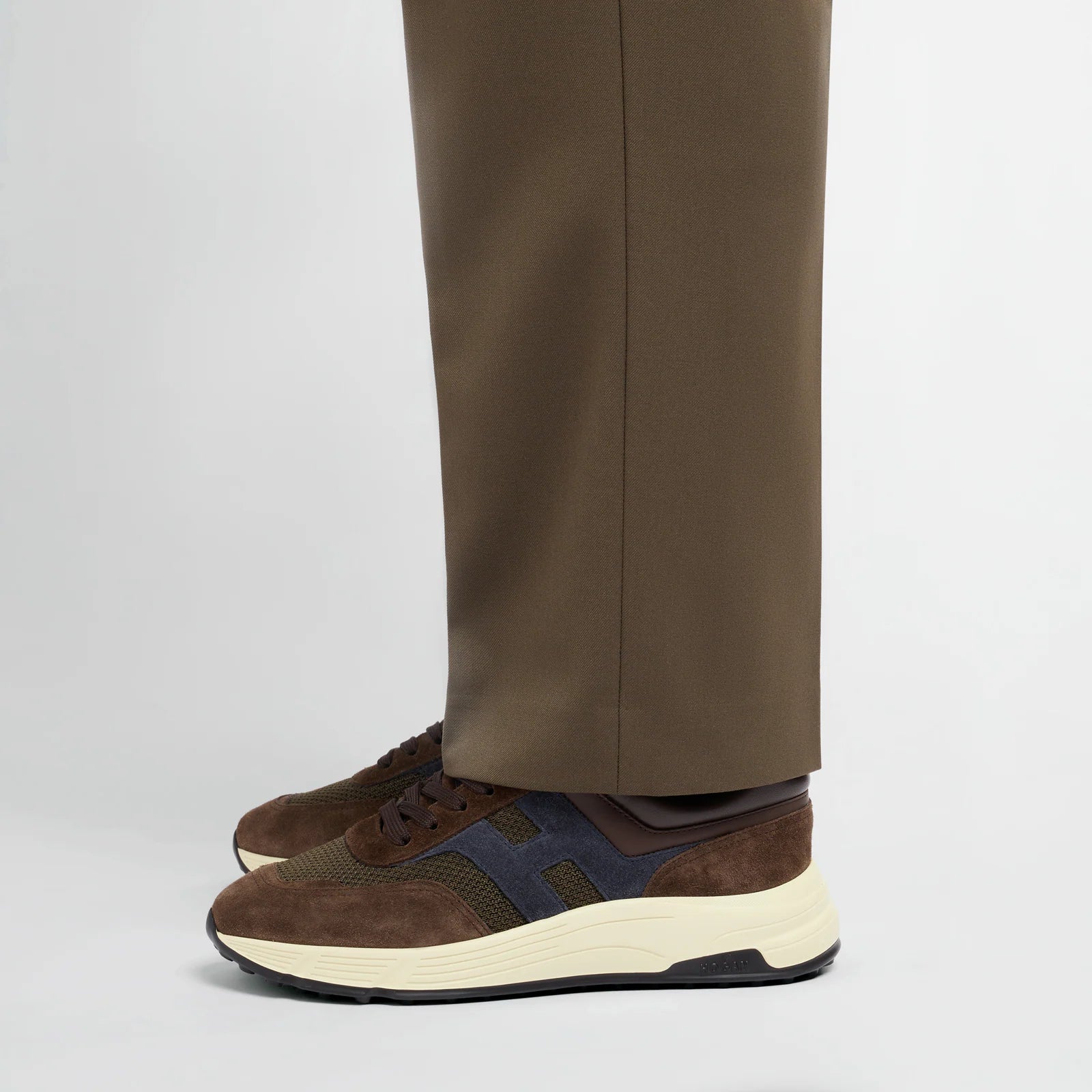 Hogan Sneakers Hyperlight Scamosciata E Nylon Marrone