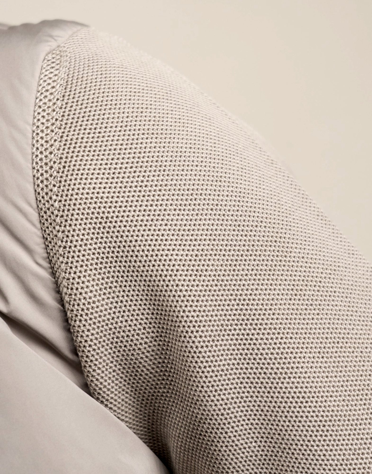 Herno_giacca-in-pique-knit-e-nylon-tortora-MC000168U720562600-4