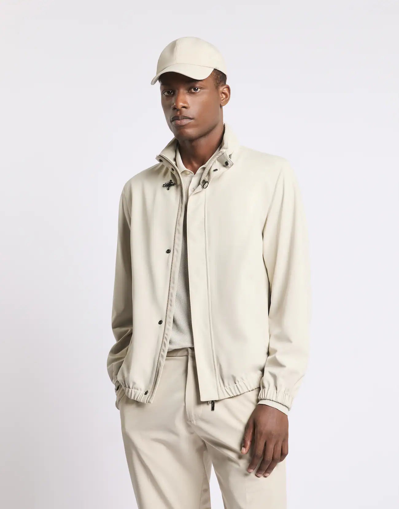 Bomber_Corto_Travel_in_Nylon_Stretch_NAM1252047SVUWC205-34