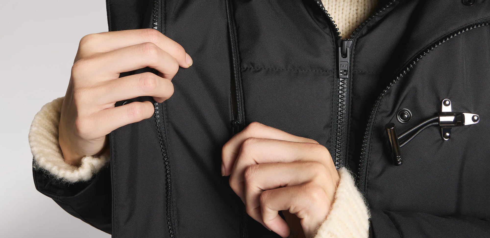 Fay Toggle Coat In Gabardine Tecnico Nero