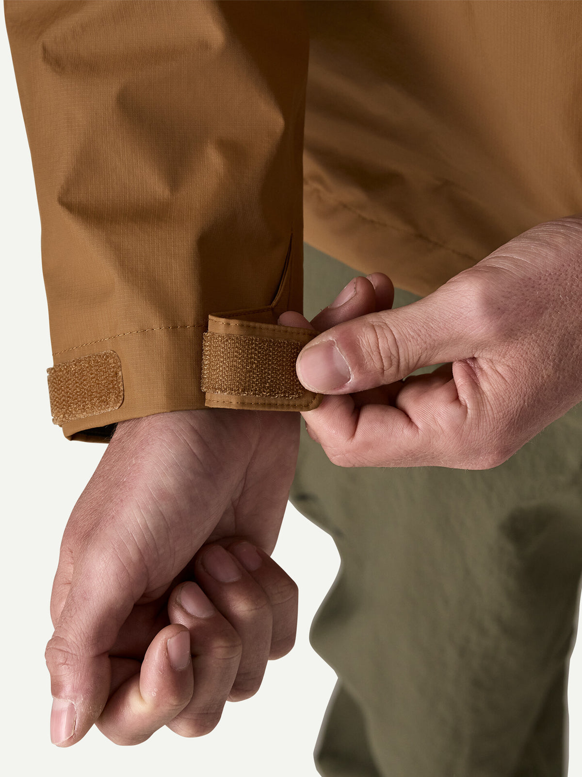 Patagonia Men's Torrentshell 3L Rain Jacket Deer Brown