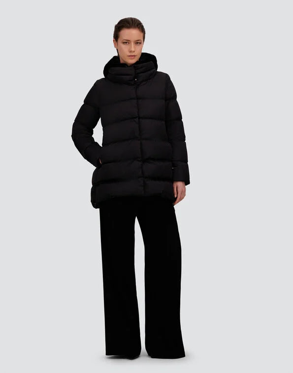 Herno A-Shape in Satin and Lady Alternative Fur Black