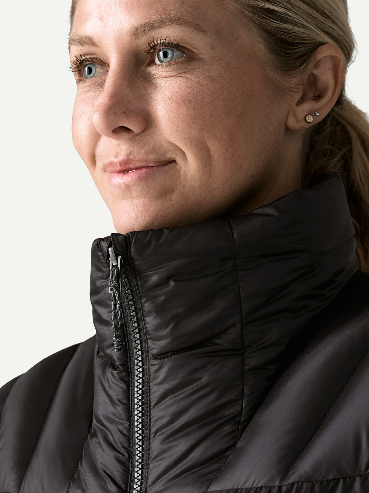 Patagonia Women's Fitz Roy Down Jacket Black
