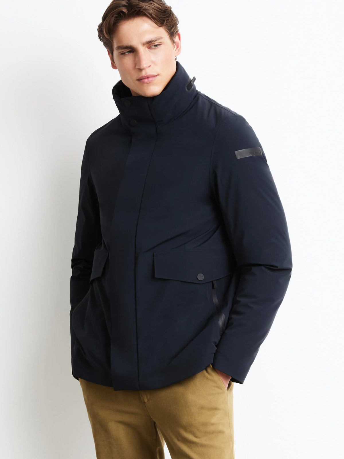 RRD-montecristo-floating-field-jkt-W26053_060_BLU