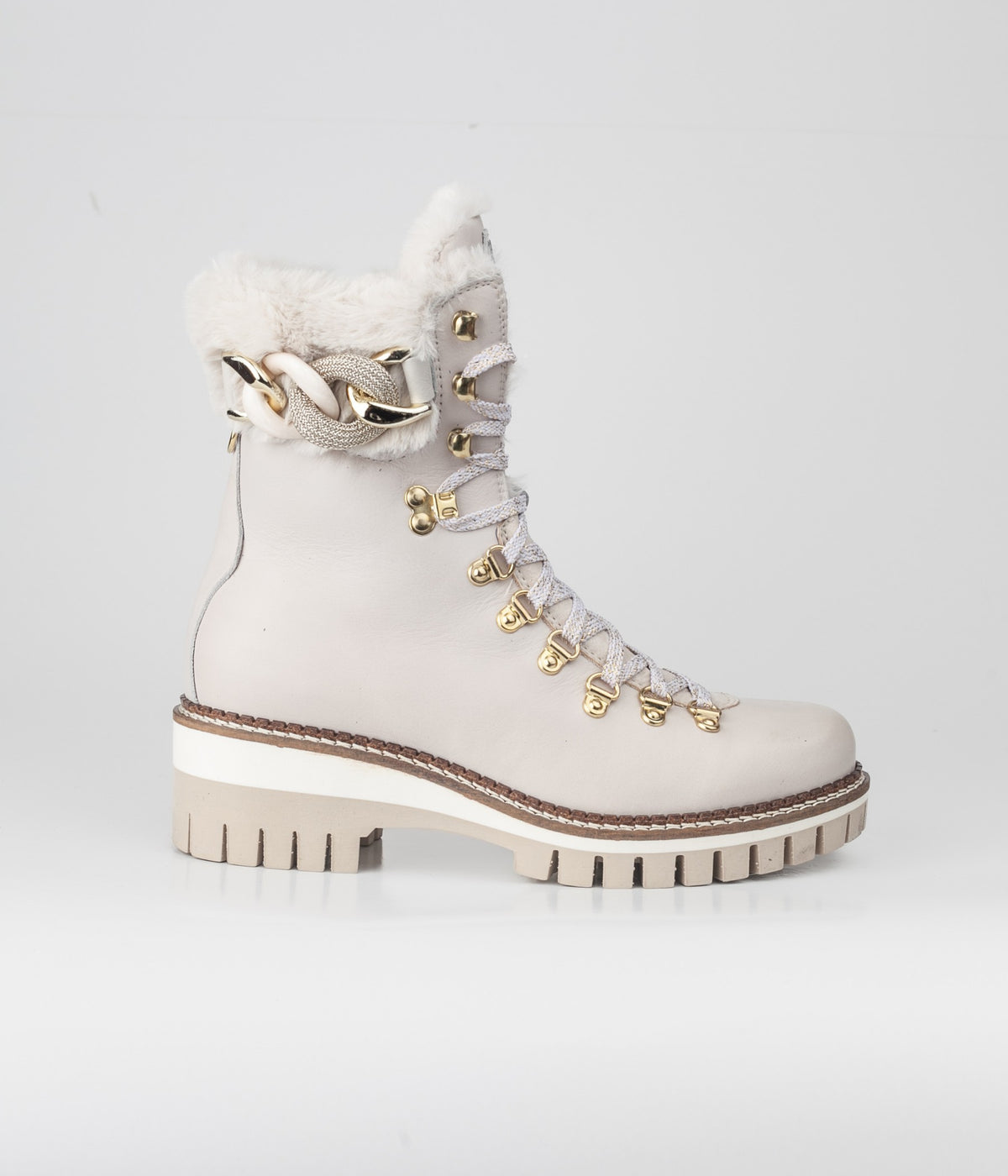 anna-off-white_7ff87a29-d7ac-46e8-90d4-31ef9bd562c0