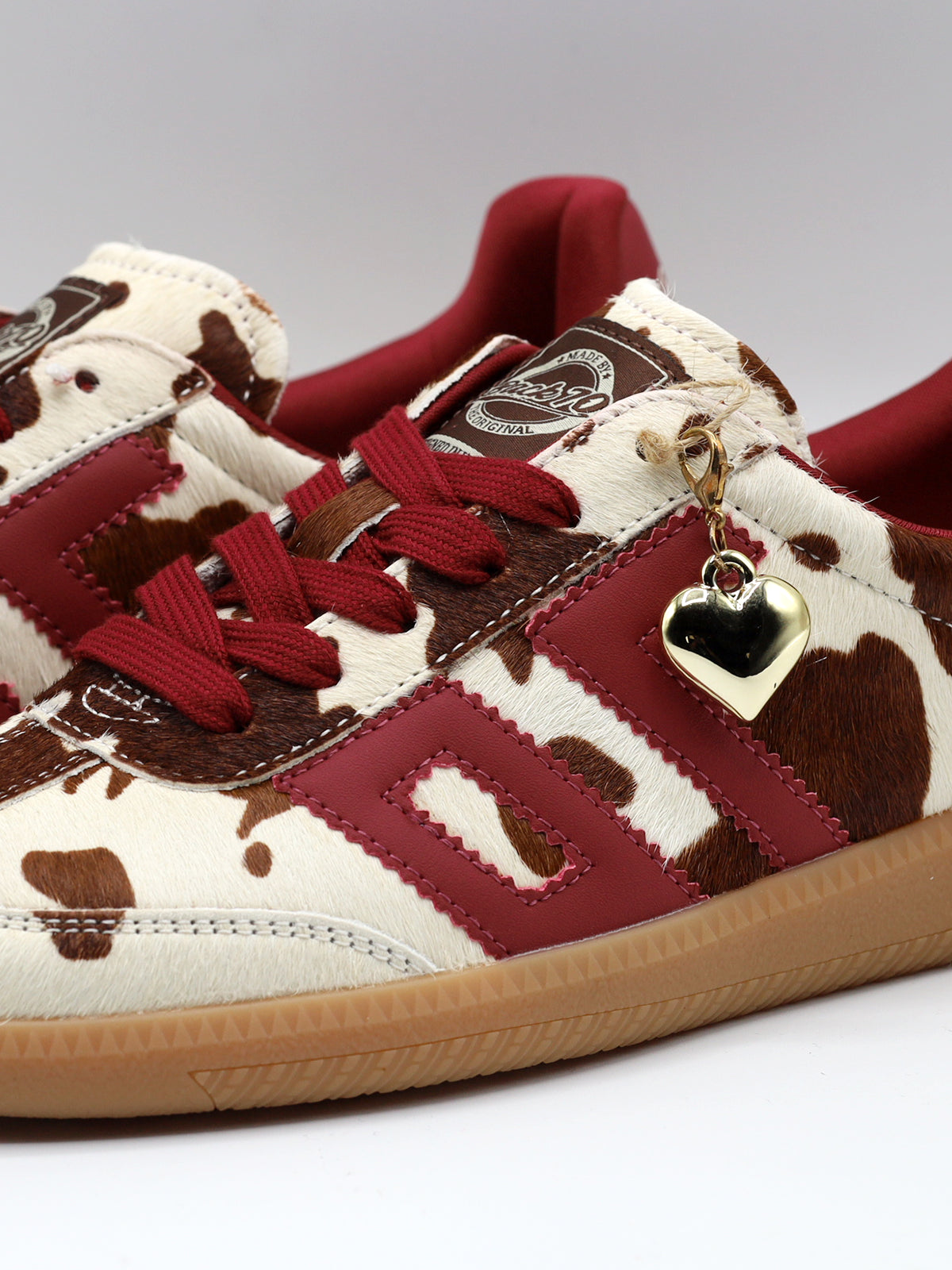 Back 70 Sneakers Cloud Fur Cow Red