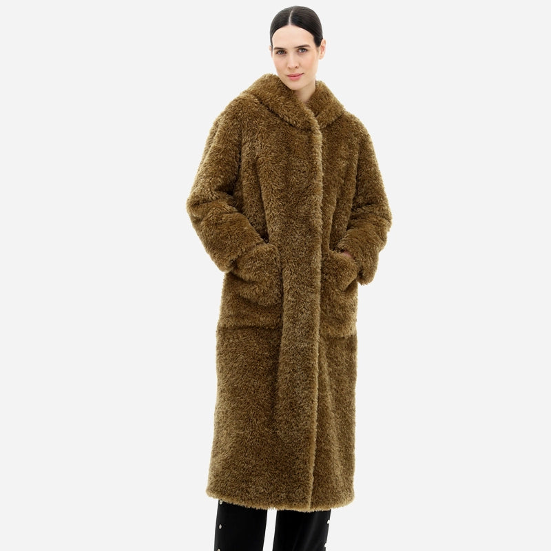 herno-CAPPOTTO-IN-CURLY-FAUX-FUR-sabbia-GC000410D124212000-2