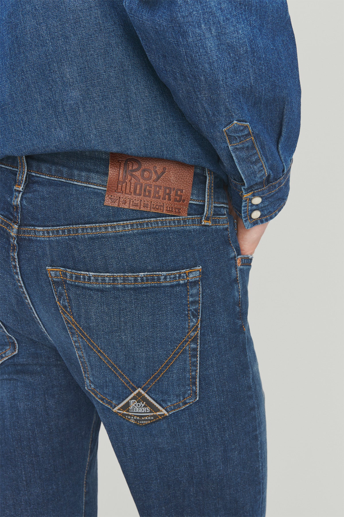 Roy Roger's Jeans 517 Wash 52 Blu