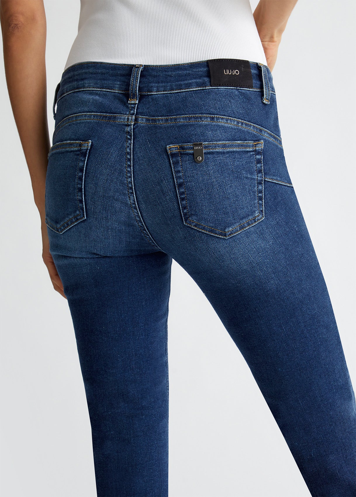 liu-jo-monroe-jeans-UF4006D4615785-139-6