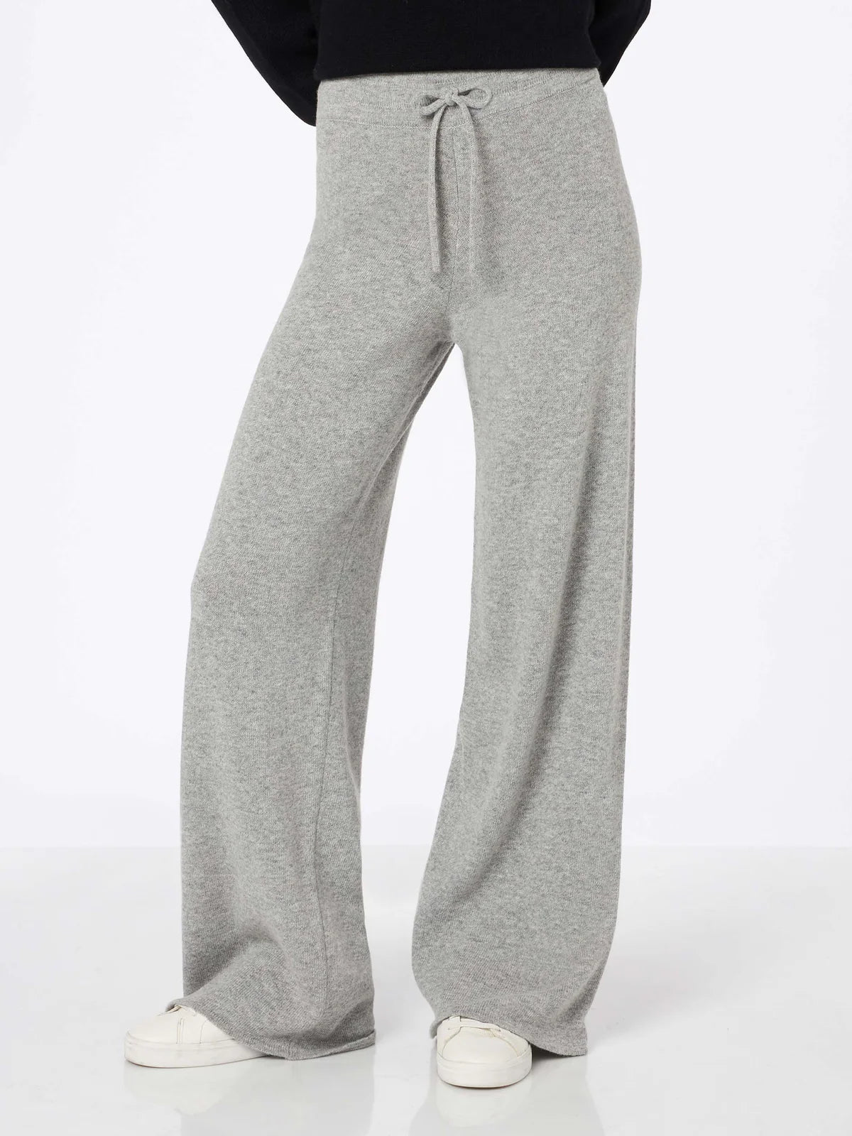 mc2-saint-barth_CBN000100034G-WOMAN-PANT-GREY-1
