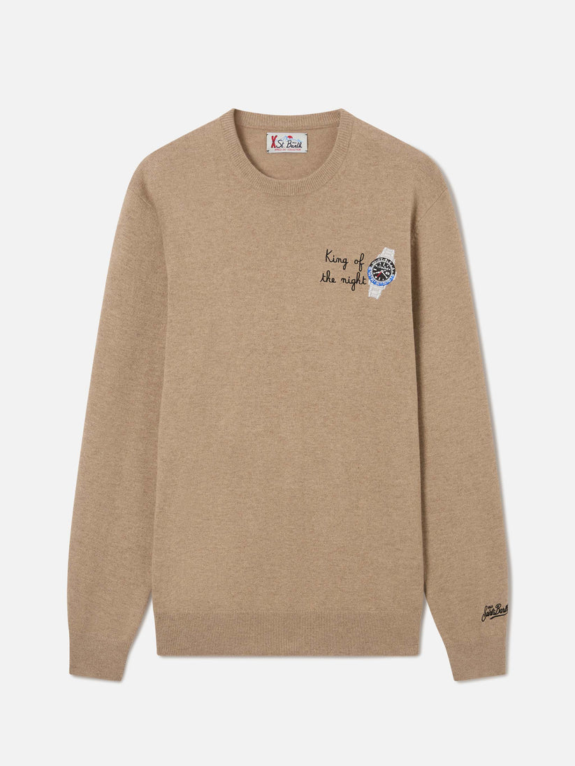 mc2-saint-barth_HER002400542M-MAN-beige-heron-light-wool-and-cashmere-blend-crewneck-with-king-of-the-night-embroidery