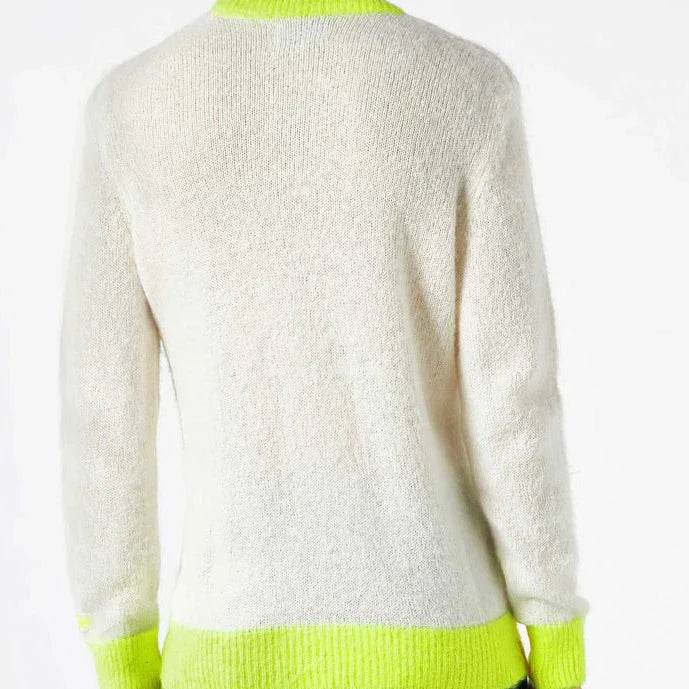 Mc2-St-Barth-00352C-man-sweater-white-fluo-apressk-2